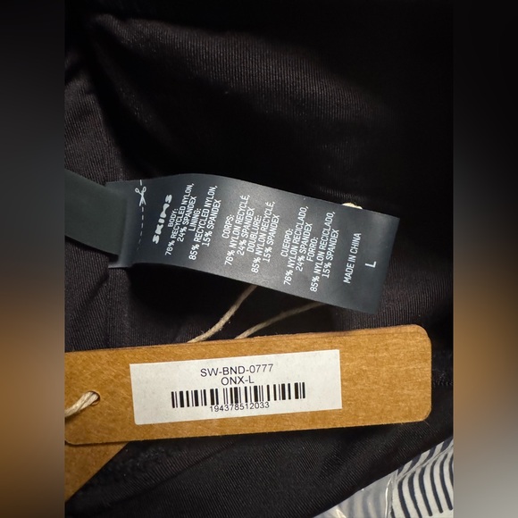 Skims Swim Bandeau Top - Picture 5 of 5